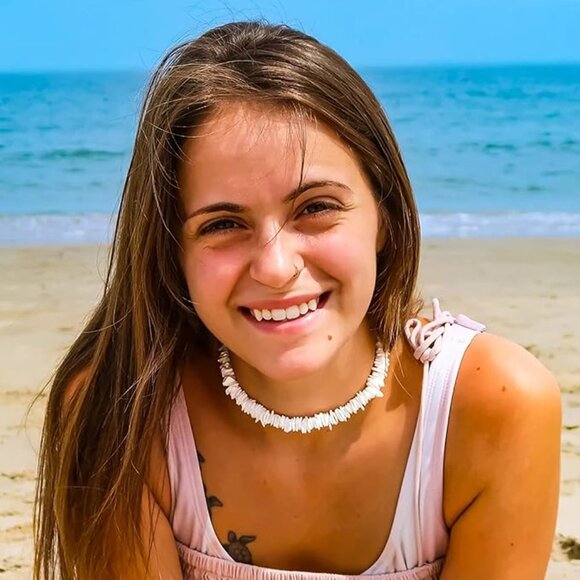 White Puka Shell Necklace, Hawaiian Style Clam Chip Surfer Necklace - Picture 4 of 7